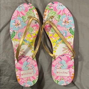 Lilly Pulitzer flip flops